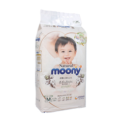 Tã dán Moony Natural
