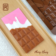 Khuôn ốp hình socola tan chảy