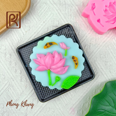 Khuôn hoa sen và cá chép lớn