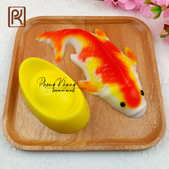 Khuôn nhựa PP Phong Khang làm rau câu hình cá chép và thỏi vàng lớn