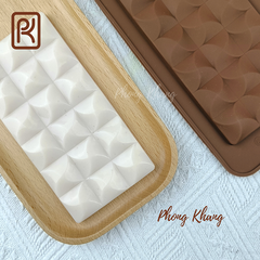 Khuôn ốp khối vuông lớn