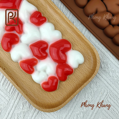 Khuôn silicon ốp hình trái tim