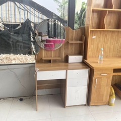 Bàn trang điểm vân gỗ nâu nhạt