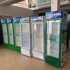 Tủ mát 52