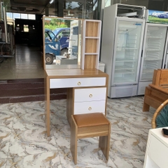 Bộ bàn trang điểm 1200