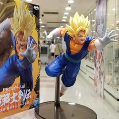 Figure Super Saiyan Vegito