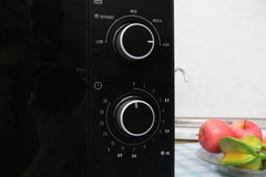 Lò Vi Sóng Electrolux EMM2308X (23 lít)