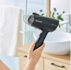 Máy sấy tóc 1800W Panasonic EH-NE27-K645