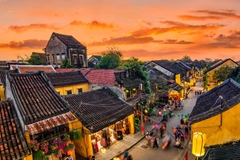HOI AN CHARMING & ANCIENT TOWN TOUR FROM CHAN MAY PORT/TIEN SA PORT