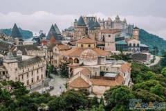 BA NA HILLS & AMAZING GOLDEN BRIDGE FROM CHAN MAY PORT