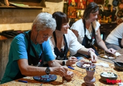 HO CHI MINH CITY HISTORY AND CULTURE HALF-DAY TOUR