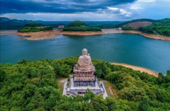 TRUOI LAKE AND HAI VAN PASS SCENIC DAY TOUR