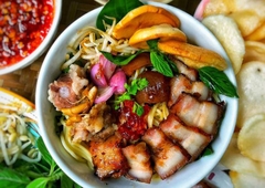 GOOD MORNING HOI AN MARKET AND TOWN TOUR