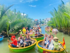 FROM THE HALONG BAY TO THE ANGKOR COMPLEX TOUR 14 DAYS