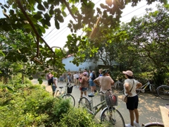 THUY BIEU VILLAGE CYCLING HALF-DAY TOUR