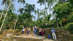 LOC YEN ANCIENT VILLAGE AND O O WATERFALL DAY TOUR