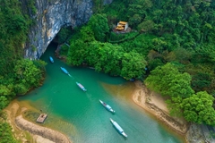 PHONG NHA CAVE AND HISTORICAL JOURNEY FULL-DAY TOUR