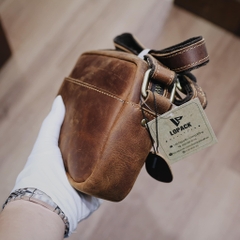 Túi đeo chéo dáng ngang nhỏ gọn