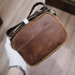 Túi đeo chéo dáng ngang nhỏ gọn