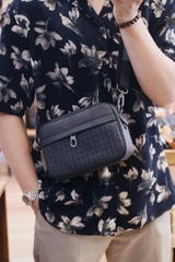 Clutch kiêm túi đeo chéo da đan