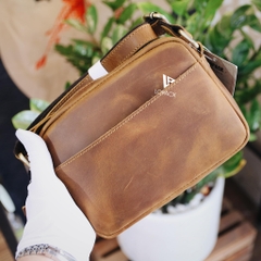 Túi đeo chéo dáng ngang nhỏ gọn