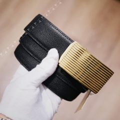 Thắt lưng khoá ray tự động