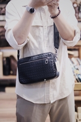 Clutch kiêm túi đeo chéo da đan