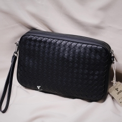 Clutch kiêm túi đeo chéo da đan