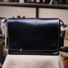 Túi đeo chéo dáng ngang