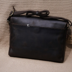 Túi đeo chéo dáng ngang