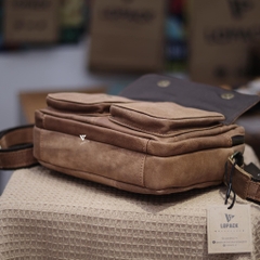 Túi đeo chéo dáng ngang