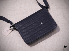 Túi đeo chéo dáng ngang da đan