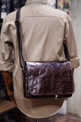 Túi đeo chéo dáng ngang