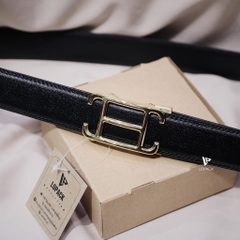 Thắt lưng khoá ray tự động