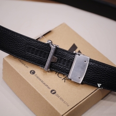 Thắt lưng khoá ray tự động