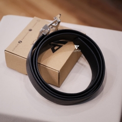 Thắt lưng khoá ray tự động