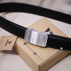 Thắt lưng khoá ray tự động