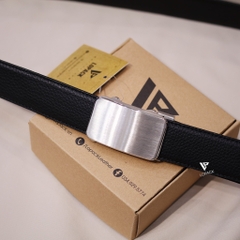 Thắt lưng khoá ray tự động