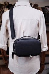 Clutch kiêm đeo chéo dáng hộp