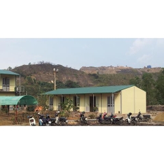 Nhà lắp ghép làm cho giáo viên vùng cao Đồng Văn - Hà Giang