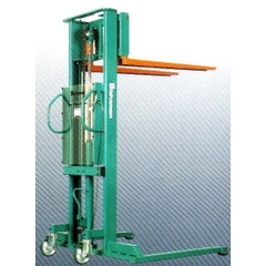 Xe nâng cao stacker 1 tấn