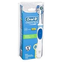 Oral - B Vitality Plus 2D Action Cross Action giúp sạch sâu mảng bám kẽ răng