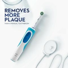 Oral - B Vitality Plus 2D Action Cross Action giúp sạch sâu mảng bám kẽ răng