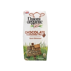 Sữa Tươi Hữu Cơ Vị Socola Daioni 200ml (Tách Béo Ít)