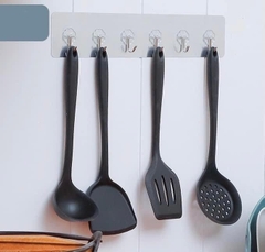 Thanh Dán Tường 6 Móc Loại Xịn Dầy Cứng Cáp (1)