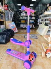 XE TRƯỢT SCOOTER 606 MẪU XỊN CÓ HOẠT HÌNH NỔI (20)