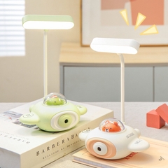ĐÈN HỌC ĐỂ BÀN HÌNH MÁY BAY CÓ KÈM GỌT BÚT CHÌ KUTE (6)