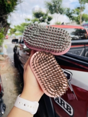 BÀN CHẢI CÓ TAY CẦM CAO CẤP HÀNG CTY MÃ 104 (1)