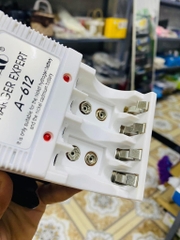 Bộ Sạc Pin Tiểu Đa Năng J268 (7)