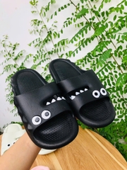 DÉP MANG TRONG NHÀ HÌNH CÁ SẤU (4)